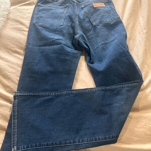 Wrangler Woman’s Dark Blue Bootcut Jeans